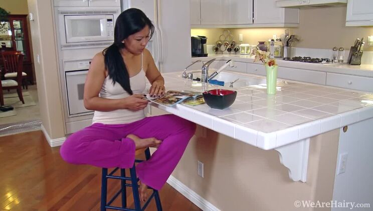 Asian Hairy Solo Girl Max Makita’s Meal Trouble