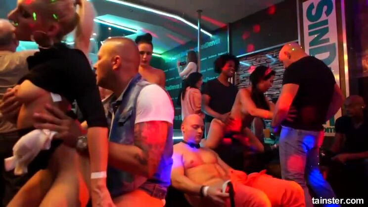 [Tainster] - CFNM, Group Sex, Fun: Kate Gold, Amirah Adara & Mia Blond - Amirah Adara - Tiffany Doll - Victoria Puppy - Alexis Crystal - Kattie Gold - Cynthia Vellons - mia blond