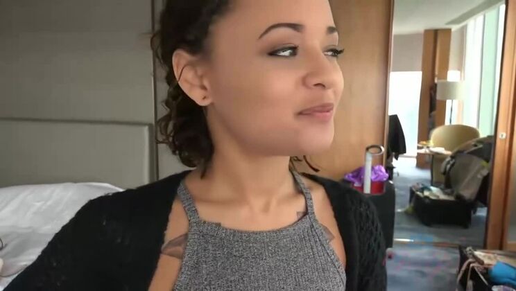 Holly Hendrix's Tattooed Body in Fetish Fun