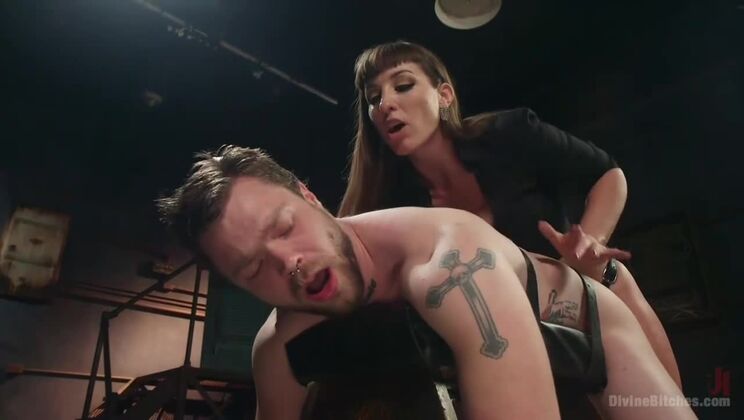 [DivineBitches] - Mistress Kara's Muscular Power over Mike