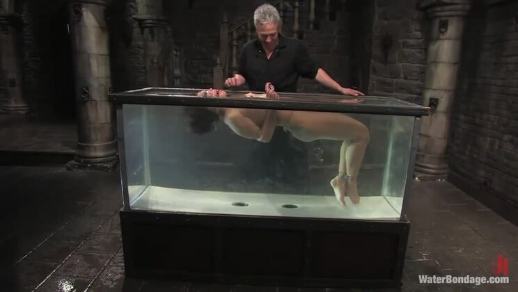 Jandi Lin - Extreme Breath Play