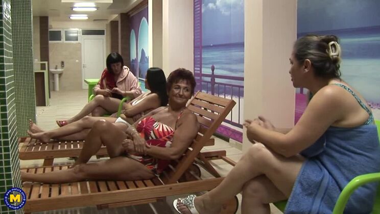 [Mature.nl] - Ana Bela in Mature Sauna Fun - Ana Bela