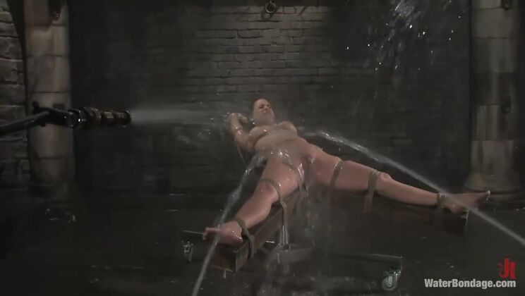 Mia Bangg Meets The Sarge's BDSM