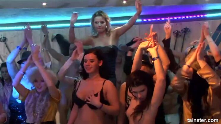 [Tainster] - Big Cock and Beautiful Women: Winter Wonderbang Part 6 Featuring Mia Blond