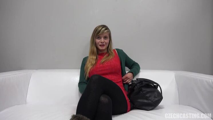 The Blonde Andrea Squirts