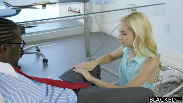 [BLACKED] - Big Dick and Glasses Girl in Hardcore - Odette Delacroix - Michael Williams