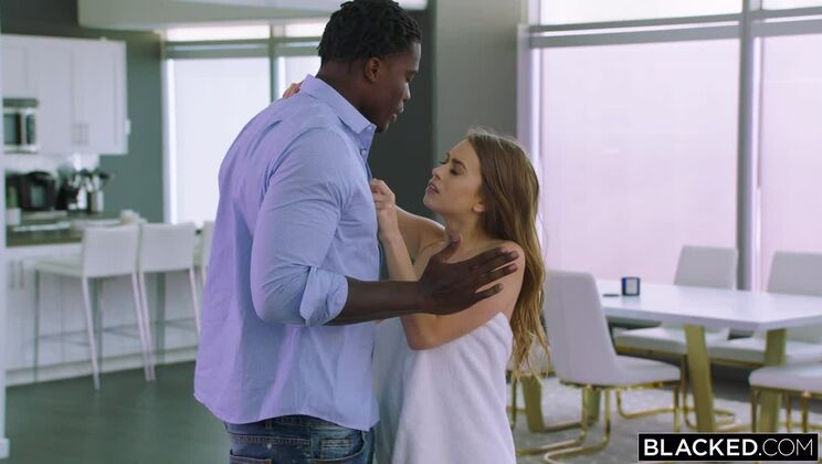 [BLACKED] - Shower Sex with Jill Kassidy and Louie Smalls - Jill Kassidy - Louie Smalls