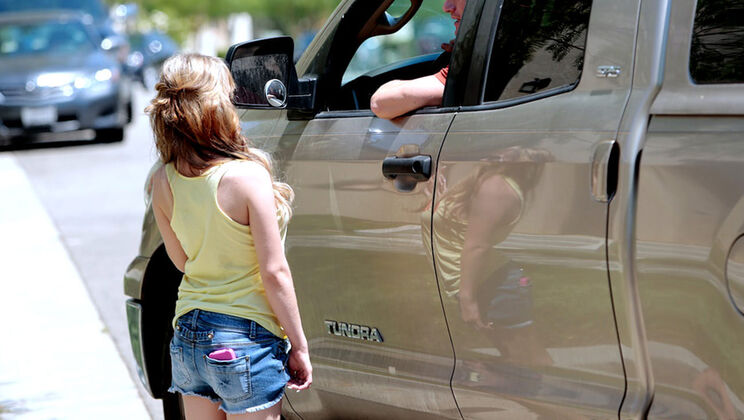 [ExxxtraSmall] - Teen Petite Seduces You - Ryan Mclane - Scarlet Monroe