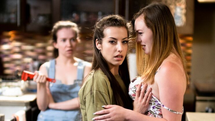 [Girlsway] - Hairy and Shaved Lesbian Teens Play