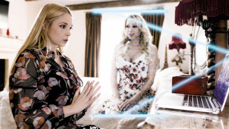 MILF and Blonde Lesbian Action