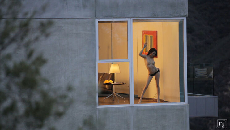 Afterhours - Aiden Ashley's Brunette Solo Adventure