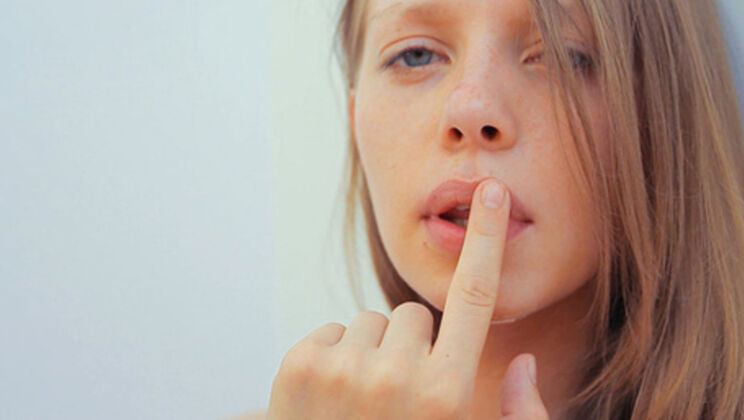 [WowGirls] - Finger Licking Her Self - Gloria