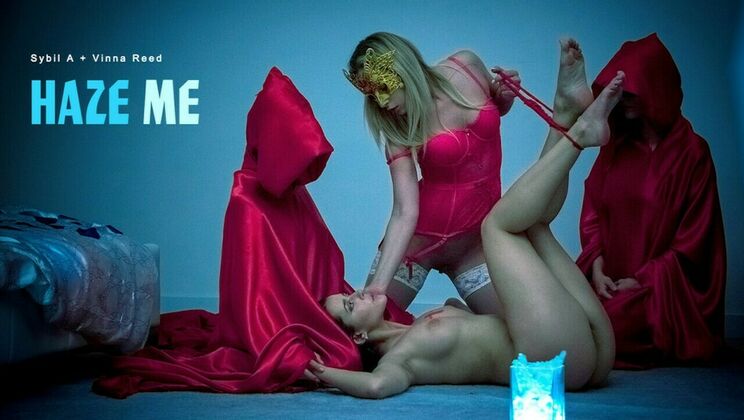 [Babes.com] - Blonde Sybil and Brunette Vinna Reed Pussy Licking 69 - Sybil - Vinna Reed