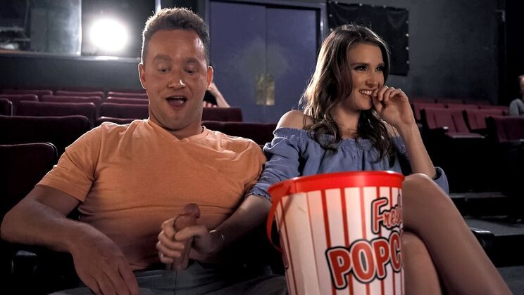 [Brazzers] - Public Sex with Blonde Ashley Lane and Van Wylde - Van Wylde - Ashley Lane