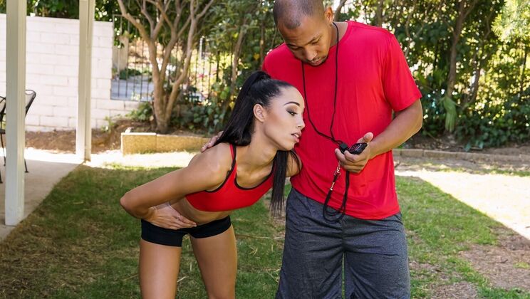 [Brazzers] - Ricky Johnson's Outdoor Fucking Session - Ricky Johnson - Alexis Tae