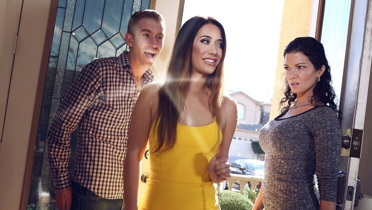 Small Tits Eva Lovia in Fetish Sex