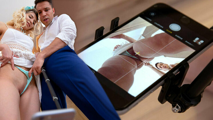 [ClubSweethearts] - Upskirt Photos of Teen Blonde