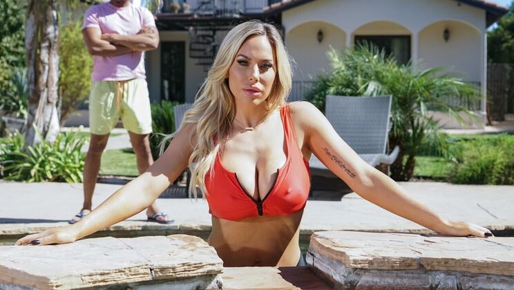 [Brazzers] - Poolside Fucking with Blonde Olivia Austin - Olivia Austin - Ricky Johnson