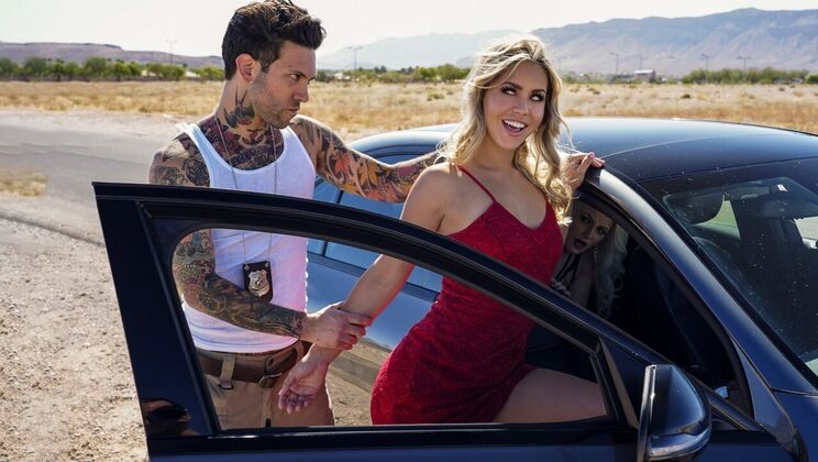 [Brazzers] - Small Hands Fucks Alina Lopez Doggystyle in Public - Alina Lopez - Small Hands