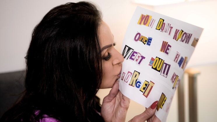 [Brazzers] - Outdoor Stalking Leads to Facial Cum - Kendra Lust - Keiran Lee