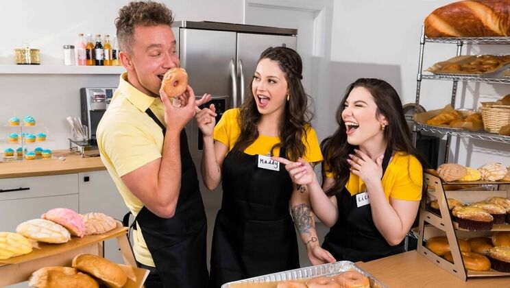 [Brazzers] - Blonde Bombshells Van Wylde's Anal Threesome - Van Wylde - Lily Lou - Maddy May