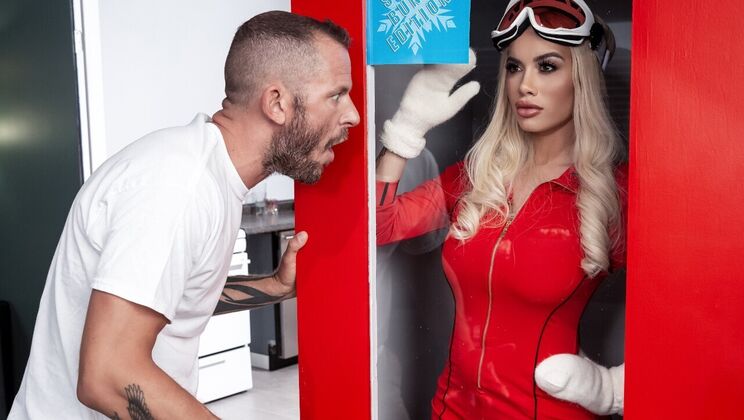 [Brazzers] - Wife Gets Titty Fucked - Victoria June - Scott Nails