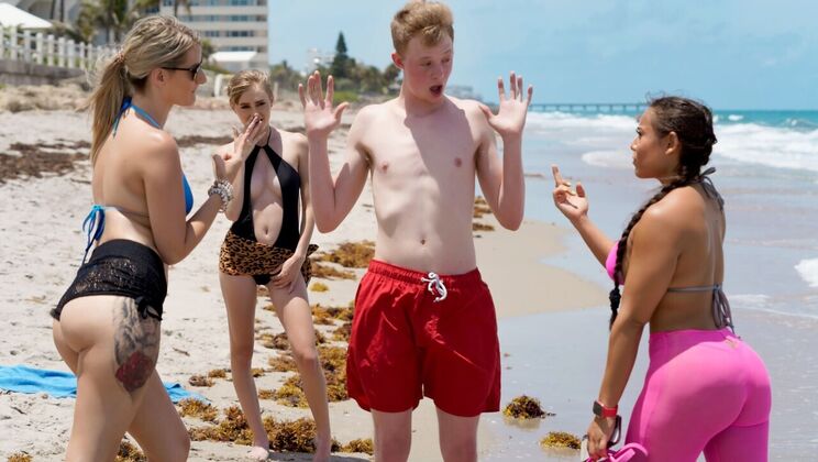 Trimmed Pussy Gets Licked on the Shore