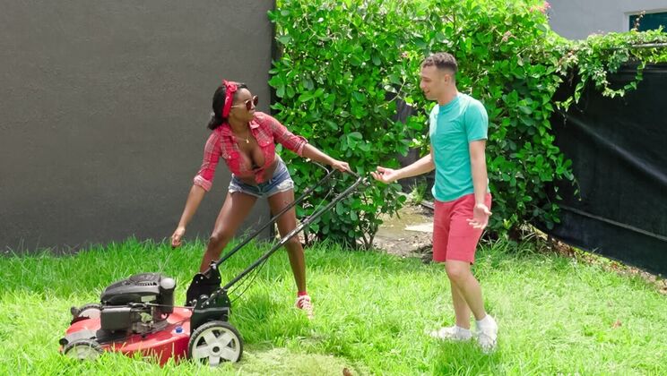 [MilfHunter] - Handjob and Blowjob from a Horny MILF