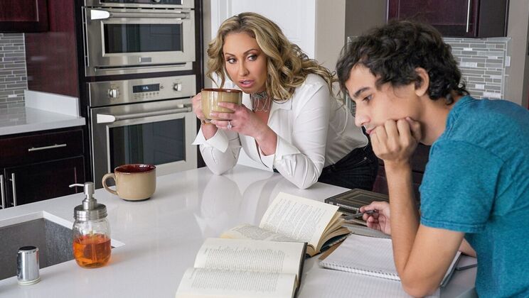 [LilHumpers] - Big Tit Latina Eva Notty in Steamy Encounter