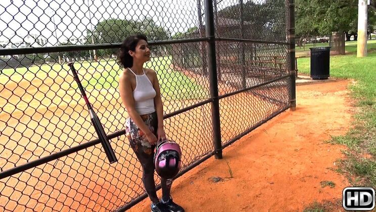 Brunette Amateur Gets Facial Cum