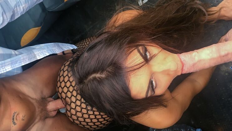 [FemaleFakeTaxi] - Princess Jas Experience Loud Orgasms with Two - Princess Jas