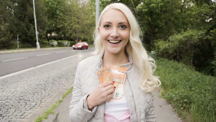 [PublicAgent] - European Tourist Loves Big Cock Outdoor - Max Dior - Helena Moeller