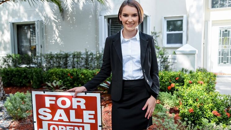 [LookAtHerNow] - Shaved Redhead in High Heels Gets Fucked