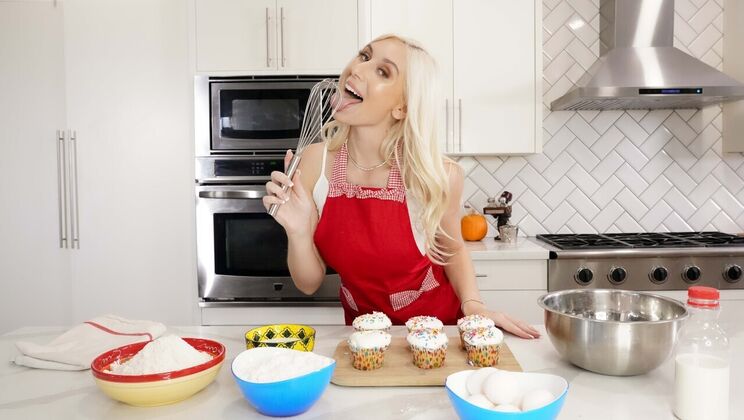 [RKPrime] -  Johnny's Amateur Blowjob Adventure - Kay Lovely - Johnny Love