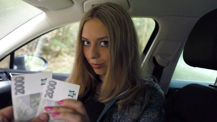 Cum on Shaved Pussy - Russian Amateur Sex