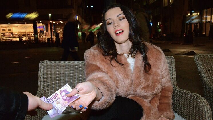 [PublicPickups] - Sarah Highlight Euro Doggystyle - Sarah Highlight