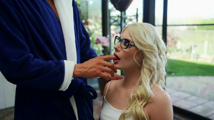 [IKnowThatGirl] - Blonde and Athletic in The Interview - Xander Corvus - Nella Jones