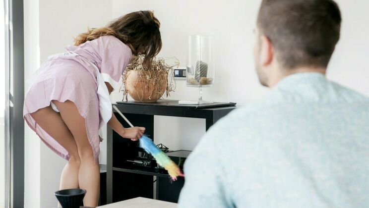 [LatinaSexTapes] - Cheating Husband's Reward from Penelope - Juan Lucho - Penelope Cross