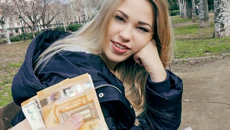 [PublicPickups] - Blonde Nerd Public Fucking Adventure - Erik Everhard - Selvaggia