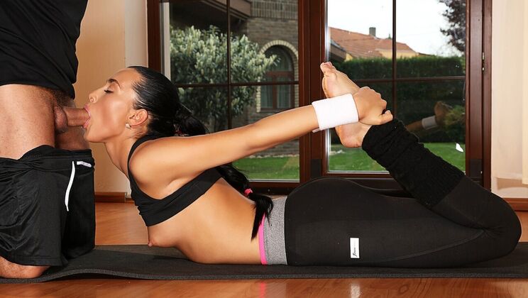 [FitnessRooms] - George Uhl Fucks Anna Rose in Cowgirl Position - Anna Rose - George Uhl