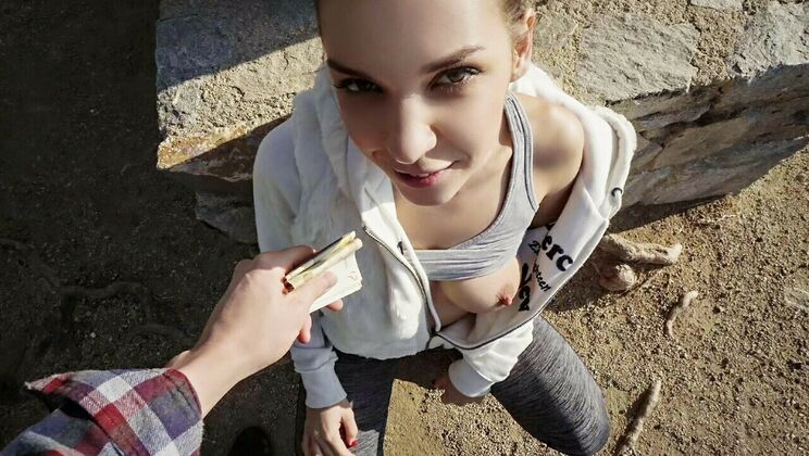 [PublicPickups] - Fitness Babe Gets Fucked in Public - Erik Everhard - Henessy