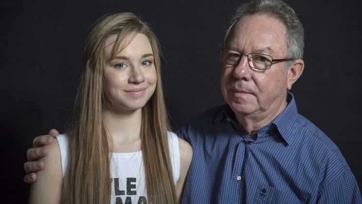 [Oldje] - Sassy Alice's Cum Swallowing Talent - Alice Klay - Hugh