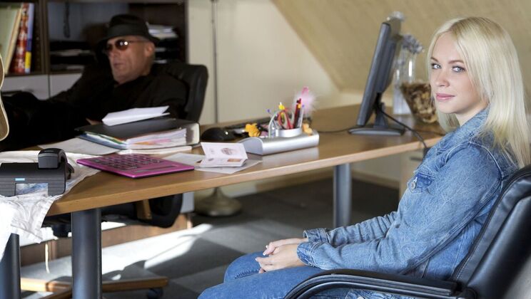 [Oldje] - Kissing and Pussy Licking with Arteya - Arteya - Nico