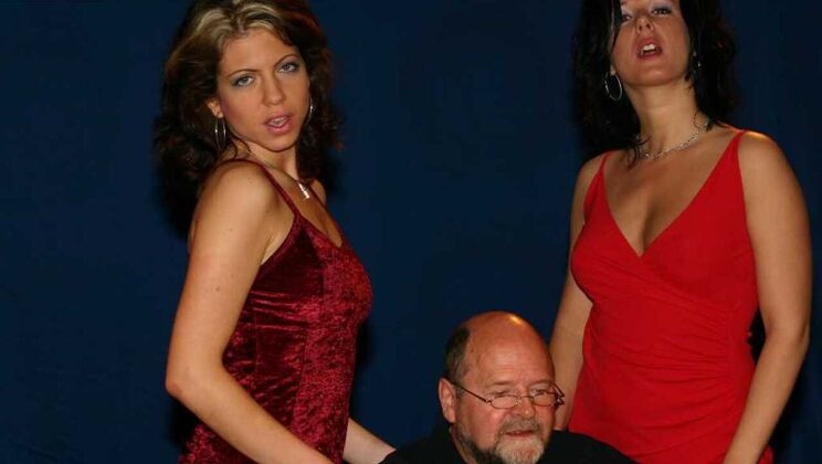 [Oldje] - Doggystyle News with Eugene and Yllen - Ruby - Eugene - Yllen