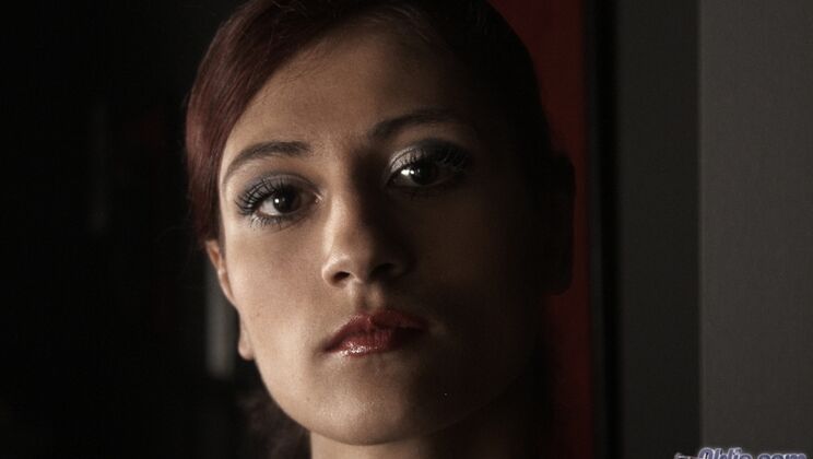 [Oldje] - Desperate Redhead Submission - Doug - Sophie Red