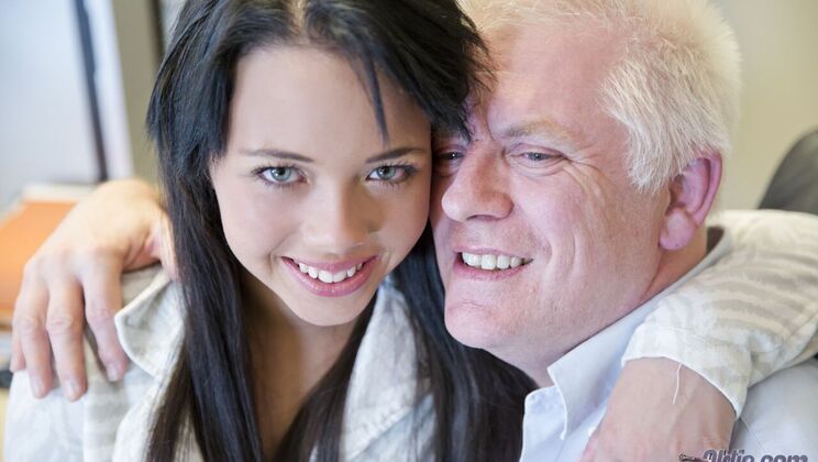 [Oldje] - Office Sex with Tricia