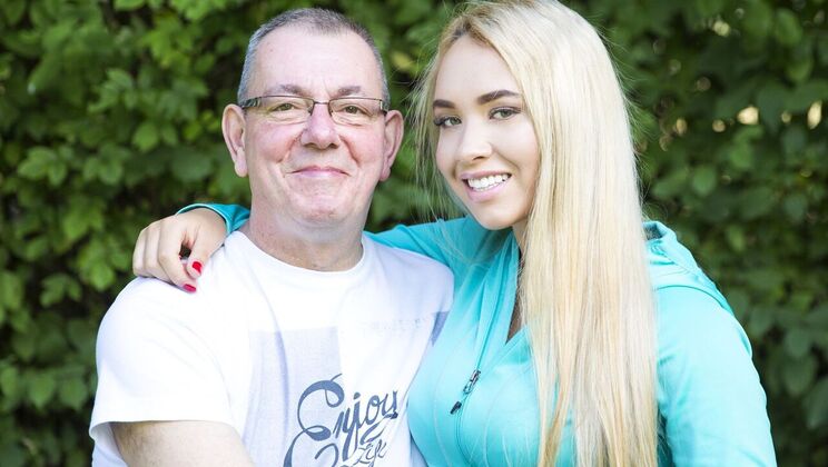 [Oldje] - Natural Tits Girl in Doggystyle