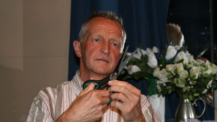 [Oldje] - Doug Fucks Blonde Hairdresser Nicole - Doug - Nicole Wonder