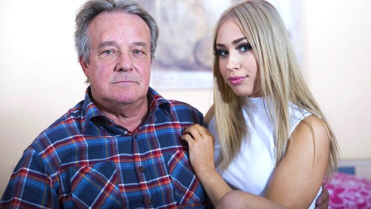 [Oldje] - Alana Moon's Kissing and Fucking - Alana Moon - Harry