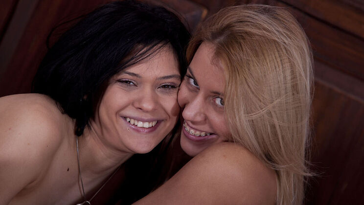 [Oldje] - Tattooed Beauties in Wild Triple Action - Nikky Thorne - Neil - Miho Lechter